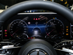 2024款 E 300 L 豪华型