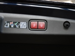 2024款 E 300 L 豪华型