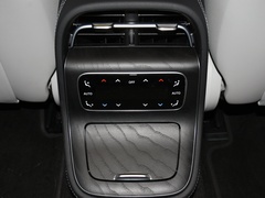 2024款 E 300 L 豪华型