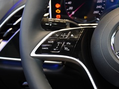 2024款 E 300 L 豪华型