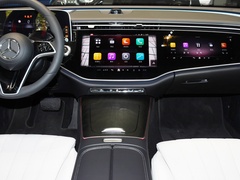 2024款 E 300 L 豪华型