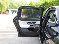 2024款 E 300 L 尊贵运动型