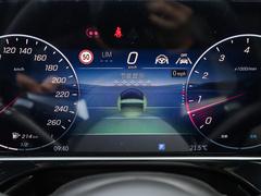 2024款 E 300 L 尊贵运动型