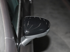 2024款 CLA 260 4MATIC 猎跑车
