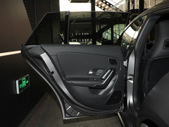 2024款 CLA 260 4MATIC 猎跑车