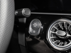 2024款 CLA 260 4MATIC 猎跑车