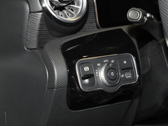 2024款 CLA 260 4MATIC 猎跑车