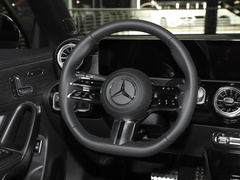 2024款 CLA 260 4MATIC 猎跑车