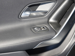 2024款 CLA 260 4MATIC 猎跑车