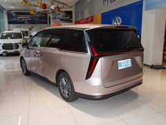 2023款 2.0T 奢享版