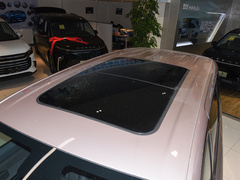 2023款 2.0T 奢享版