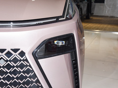 2023款 2.0T 奢享版