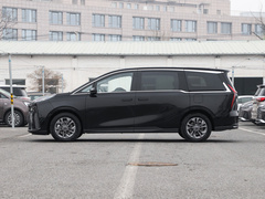 2023款 2.0T 奢享版