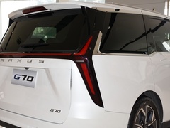 2023款 2.0T 旗舰版