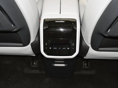2023款 2.0T 旗舰版