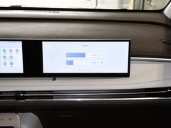 2023款 2.0T 旗舰版