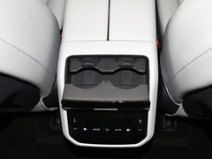 2023款 2.0T 旗舰版