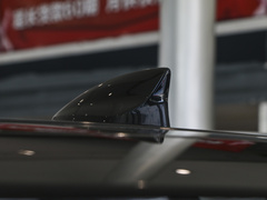 2023款 652T 两驱尊贵型 7座 