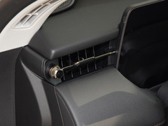 2023款 1.5T E-混动 豪华型