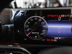 2024款 AMG CLA 45 S 4MATIC+ 燃擎当道特别版