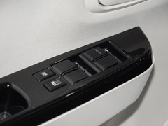 2023款 EDi 1.5L 舒适型 7座