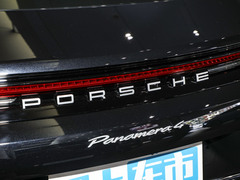 2024款 Panamera 4 行政加长版 2.9T