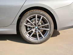 2024款 325Li xDrive M运动套装