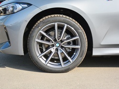 2024款 325Li xDrive M运动套装