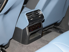 2024款 eDrive 35L 尊享型 豪华套装