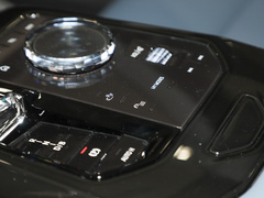 2024款 eDrive 35L 尊享型 豪华套装