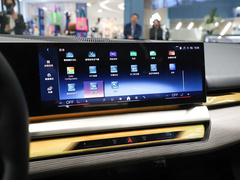 2024款 eDrive 35L 尊享型 豪华套装