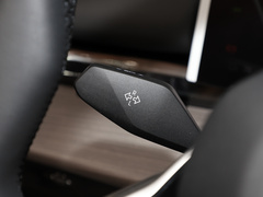 2024款 eDrive 35L 尊享型 豪华套装