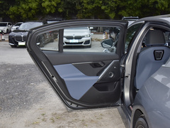 2024款 eDrive 35L 尊享型 豪华套装