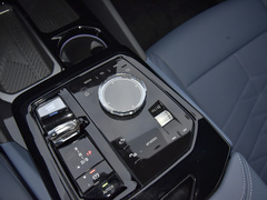 2024款 eDrive 35L 尊享型 豪华套装