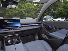 2024款 eDrive 35L 尊享型 豪华套装
