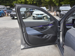 2024款 eDrive 35L 尊享型 豪华套装
