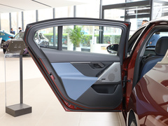 2024款 eDrive 35L 尊享型 豪华套装