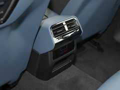2024款 eDrive 35L 尊享型 豪华套装
