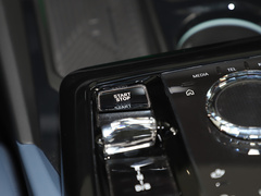 2024款 eDrive 35L 尊享型 豪华套装