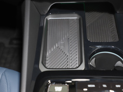 2024款 eDrive 35L 尊享型 豪华套装