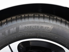2024款 A 200 L 时尚型