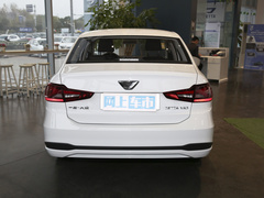 2024款 1.5L 手动进取版