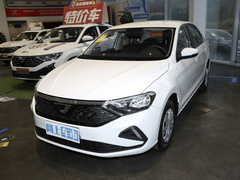 2024款 1.5L 手动进取版
