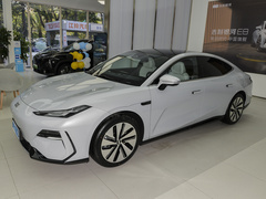 2024款 665km 星舰 远航版