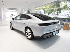 2024款 665km 星舰 远航版