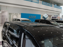 2024款 2.0T 星辰七座版