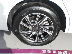 2024款 2.0T 星云七座版