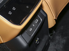 2024款 2.0TD EM-P ULTRA 六座