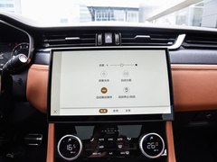 2024款 2.0T P300 四驱旗舰运动鎏金版