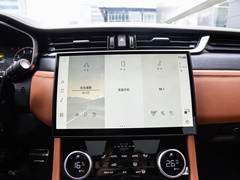 2024款 2.0T P300 四驱旗舰运动鎏金版